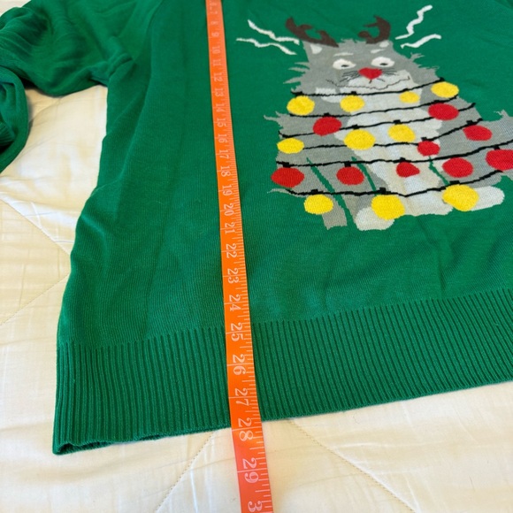 TIPSY ELVES Mens XL Christmas sweater with cat and Christmas lights. Used once. - Picture 10 of 11